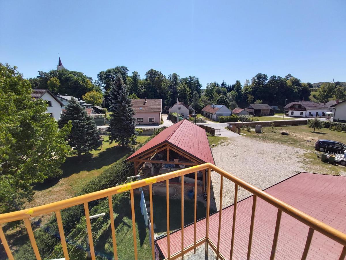 Mill House Apartment And Camping Ljutomer ภายนอก รูปภาพ