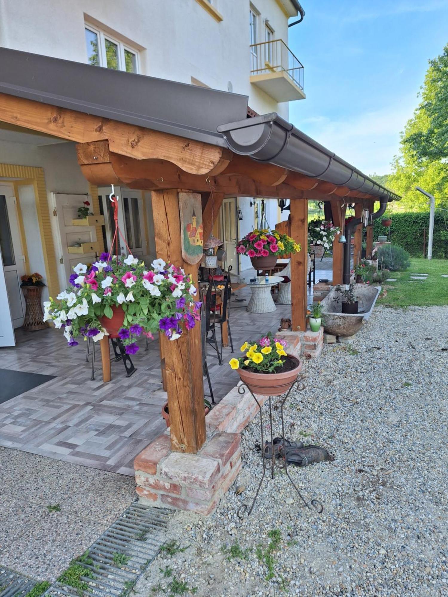 Mill House Apartment And Camping Ljutomer ภายนอก รูปภาพ