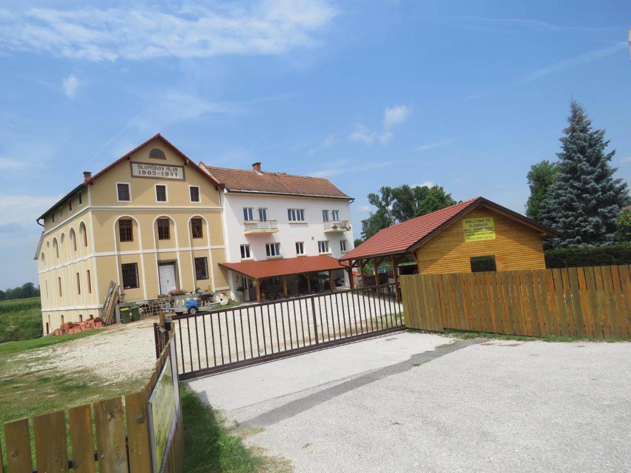 Mill House Apartment And Camping Ljutomer ภายนอก รูปภาพ